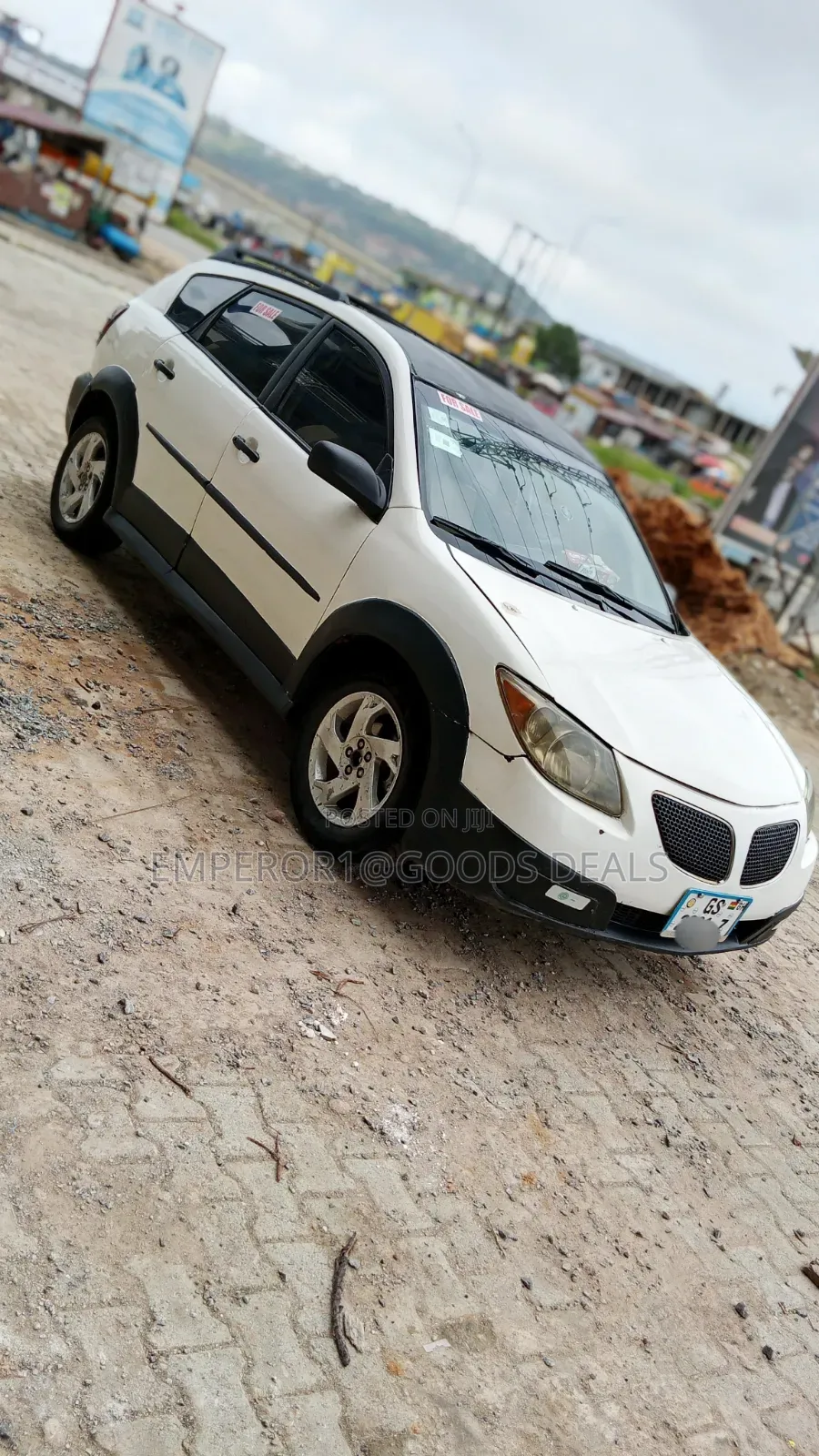 Pontiac Vibe 2007 White