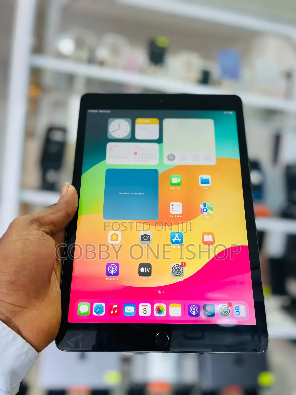 Apple iPad 10.2 (2019) 32 GB Gray