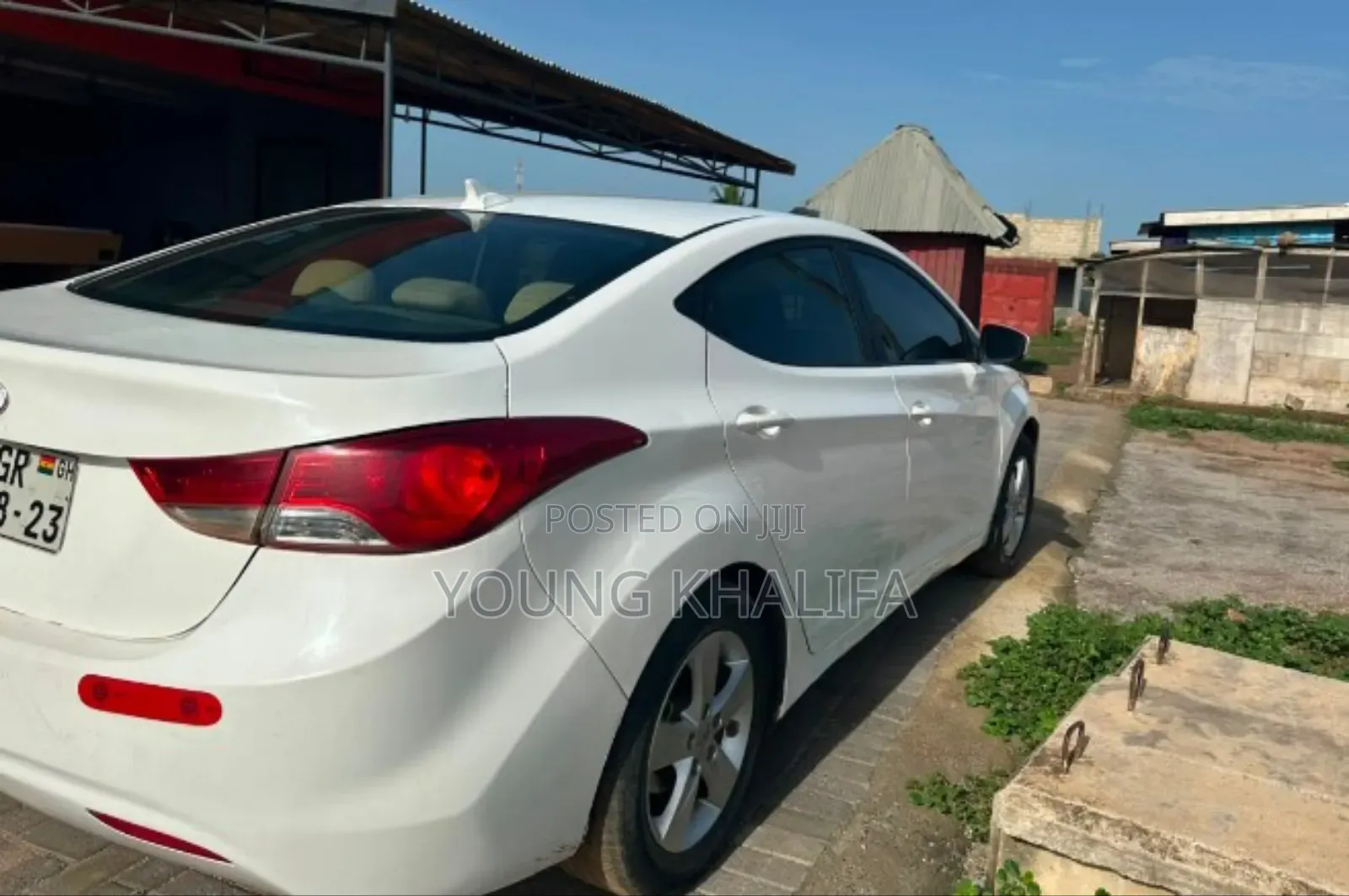 Hyundai Elantra 2013 White