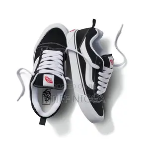 Vans New Skool Sneakers