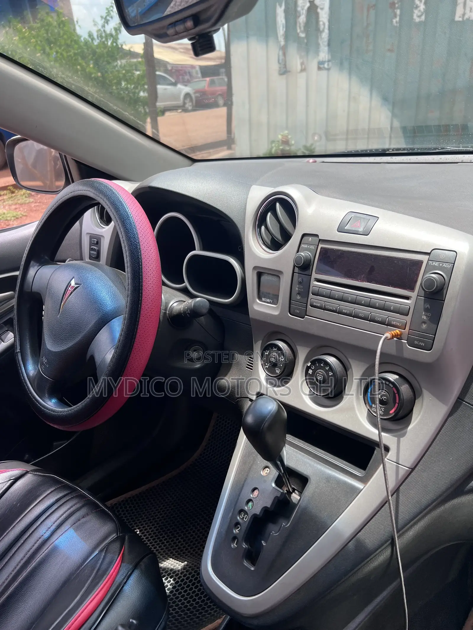 Pontiac Vibe 1.8L 2010 Silver