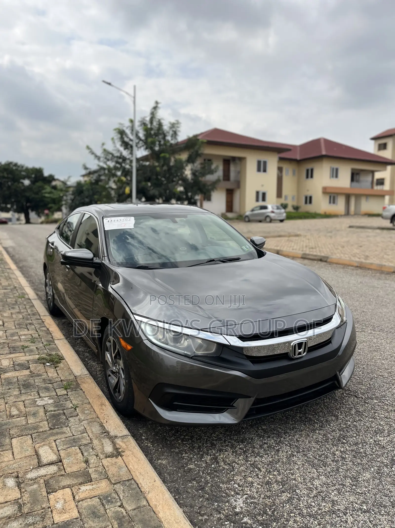 Honda Civic EX Sedan 2018 Gray