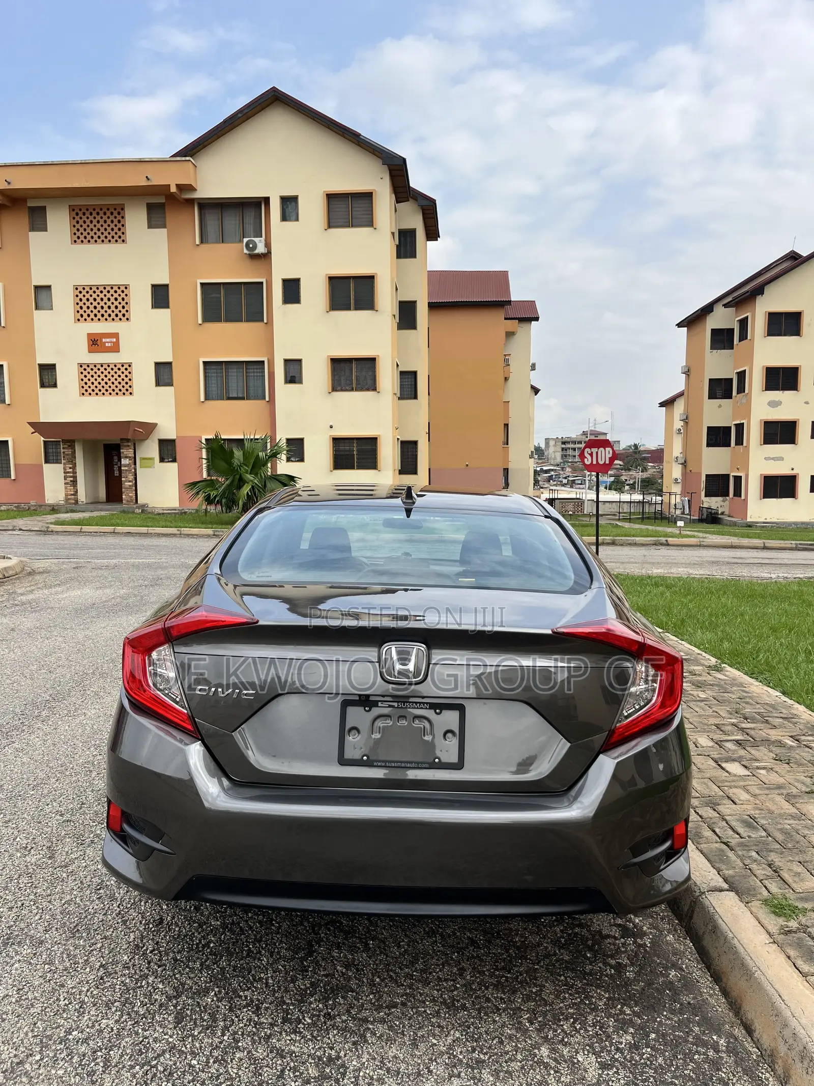 Honda Civic EX Sedan 2018 Gray