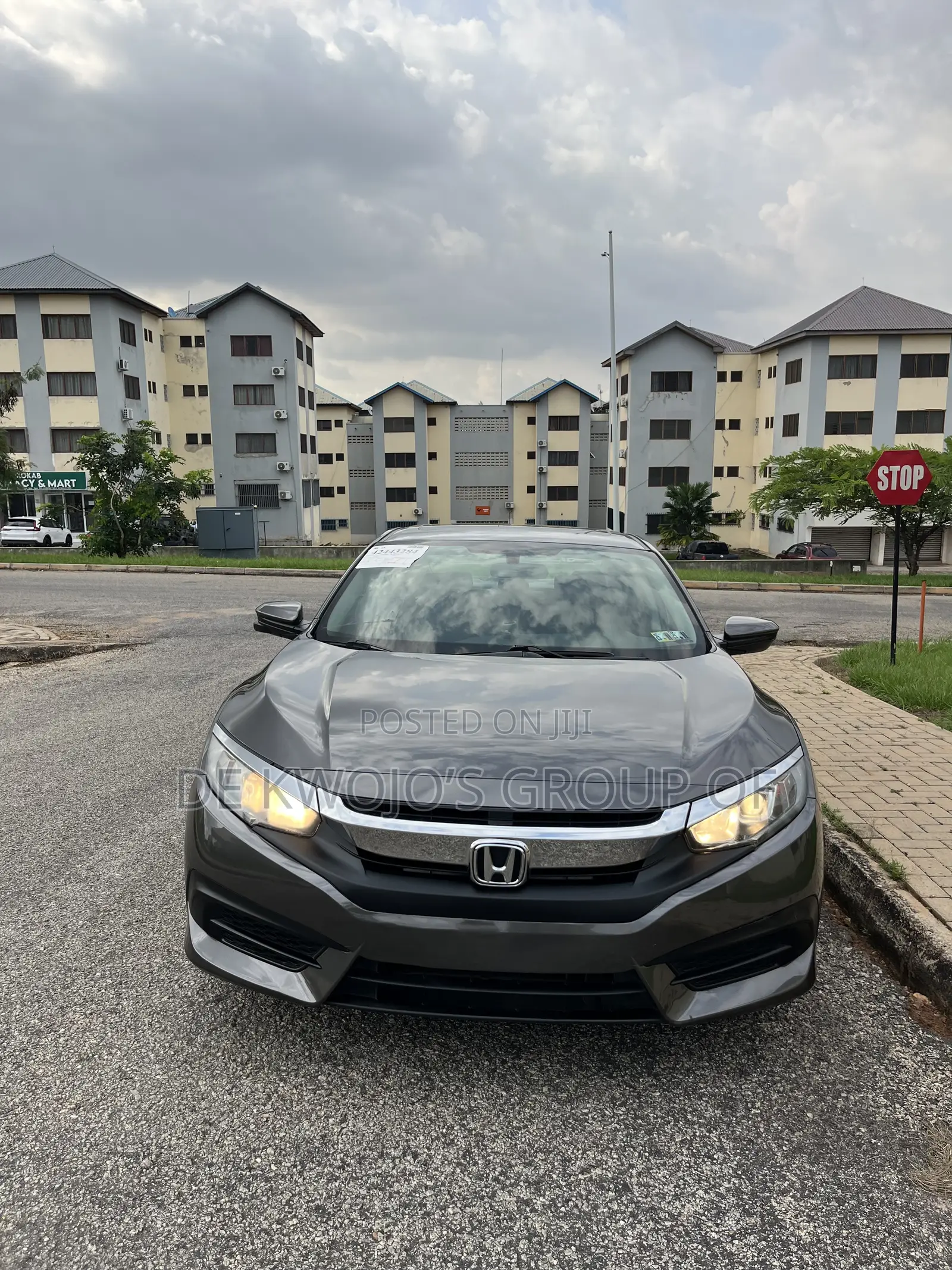 Honda Civic EX Sedan 2018 Gray