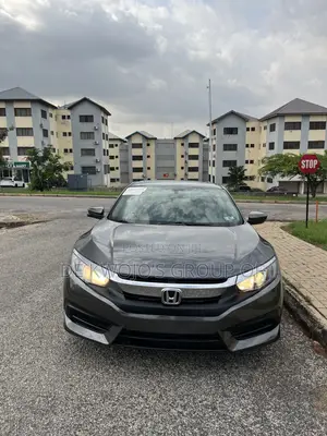 Honda Civic EX Sedan 2018 Gray