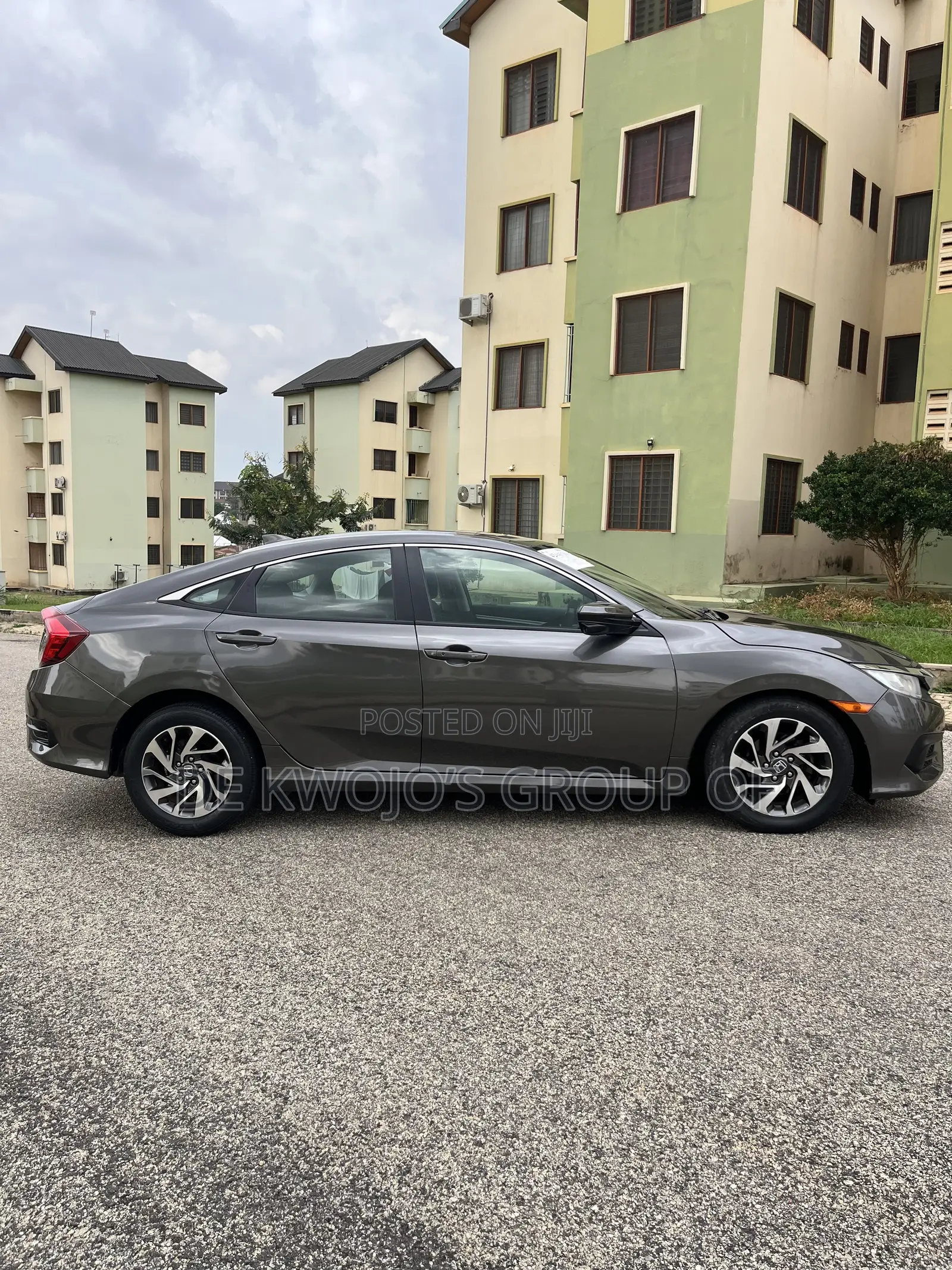 Honda Civic EX Sedan 2018 Gray