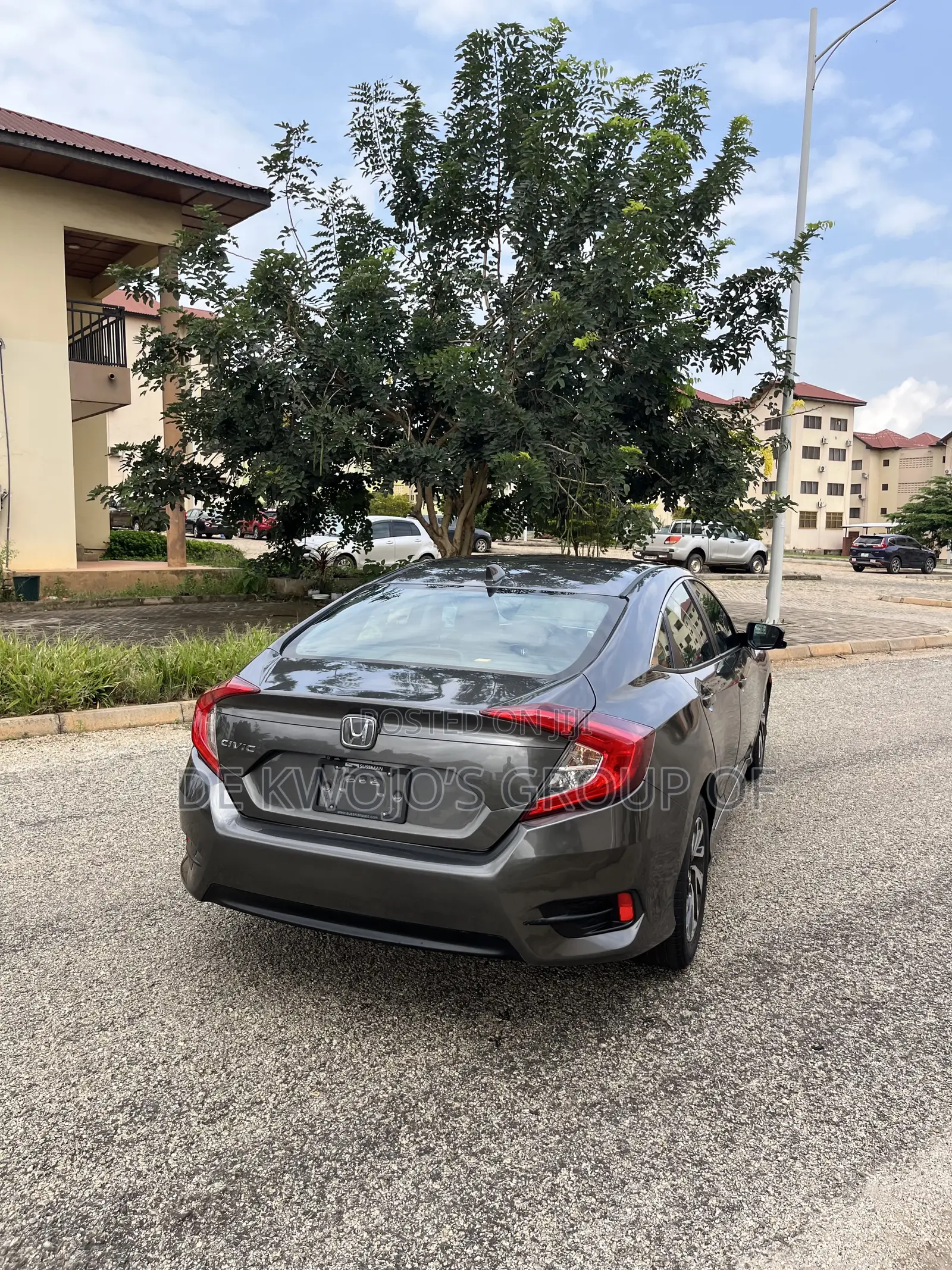 Honda Civic EX Sedan 2018 Gray