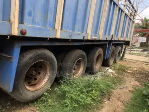 4 Axle Bucket Body 55feet