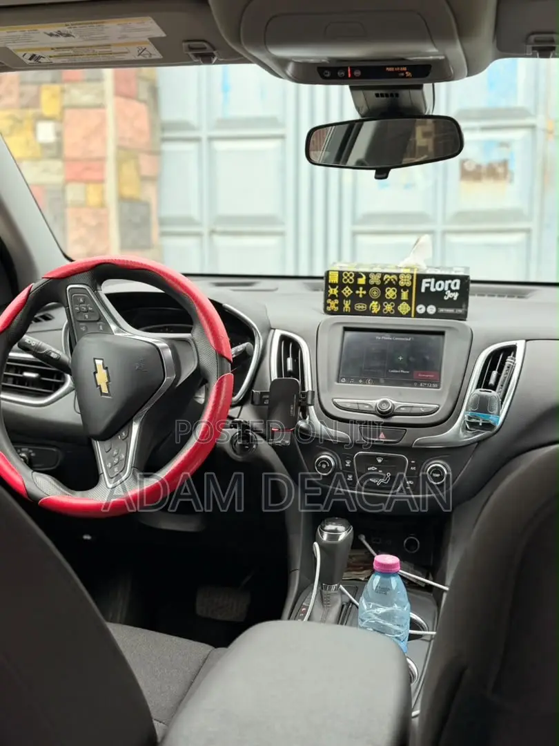 Chevrolet Equinox 2020 Silver