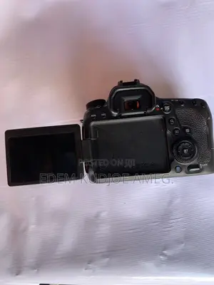 Canon 6d Mark Ii With Canon 17-40 Lens