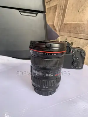 Canon 6d Mark Ii With Canon 17-40 Lens