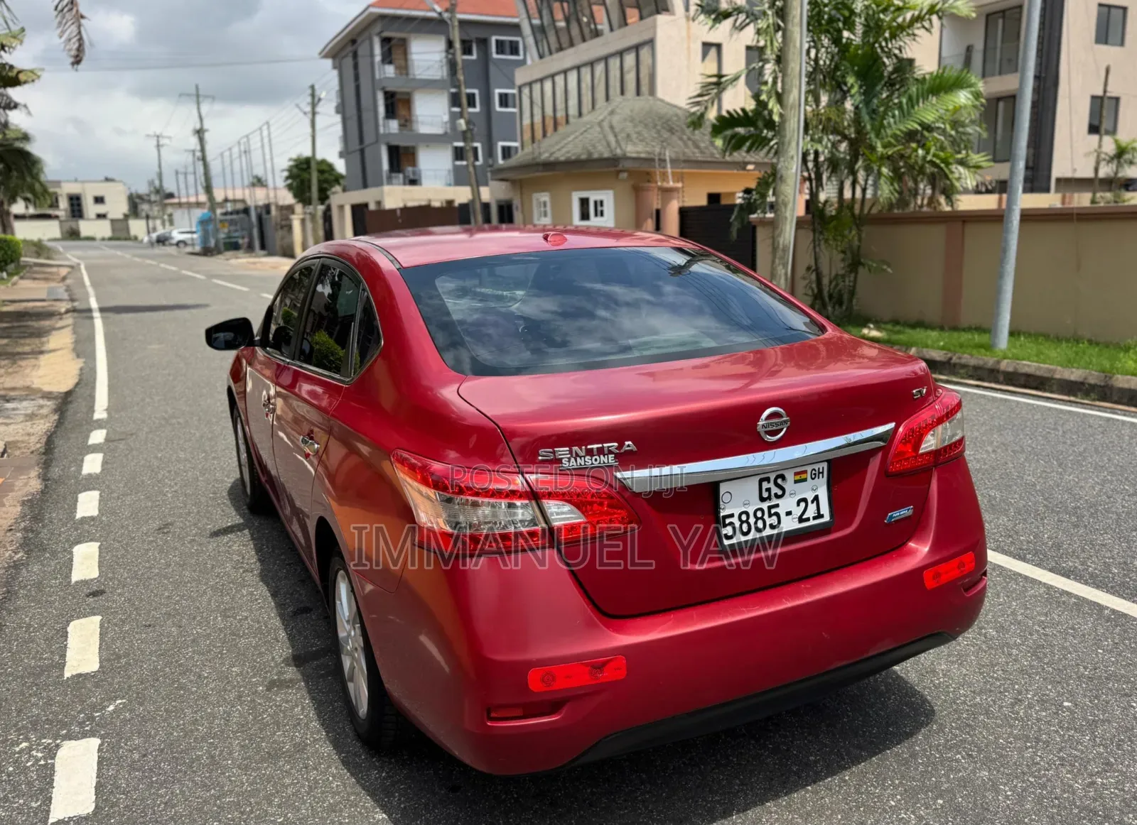 Nissan Sentra SV 4dr Sedan (1.8L 4cyl CVT) 2015 Red
