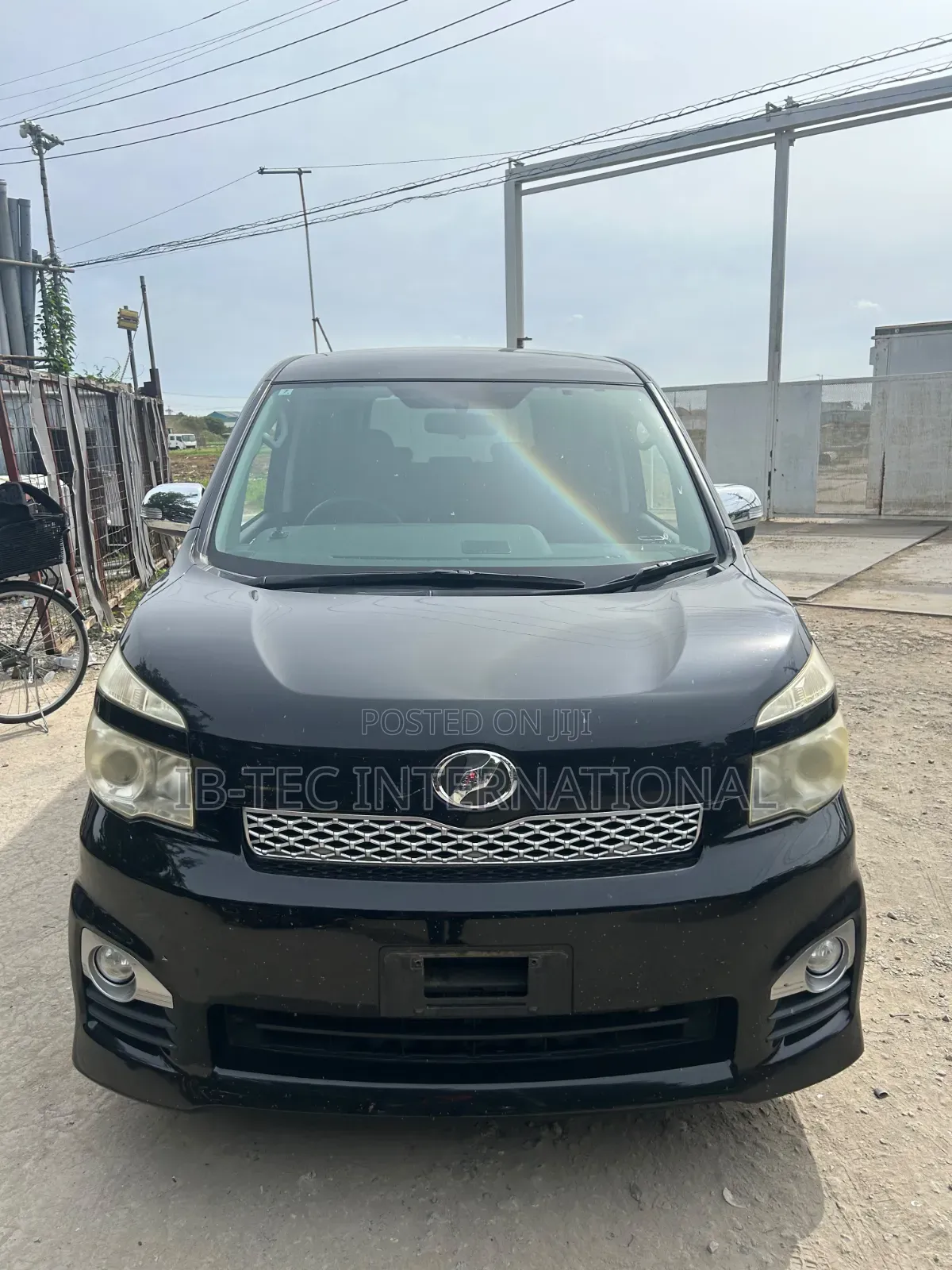 Toyota Voxy 2012 Black