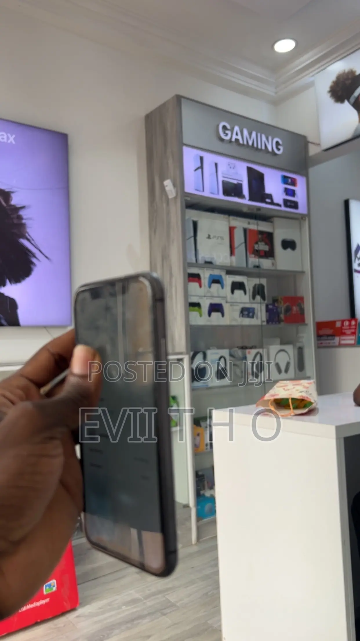 Apple iPhone 11 64 GB Black