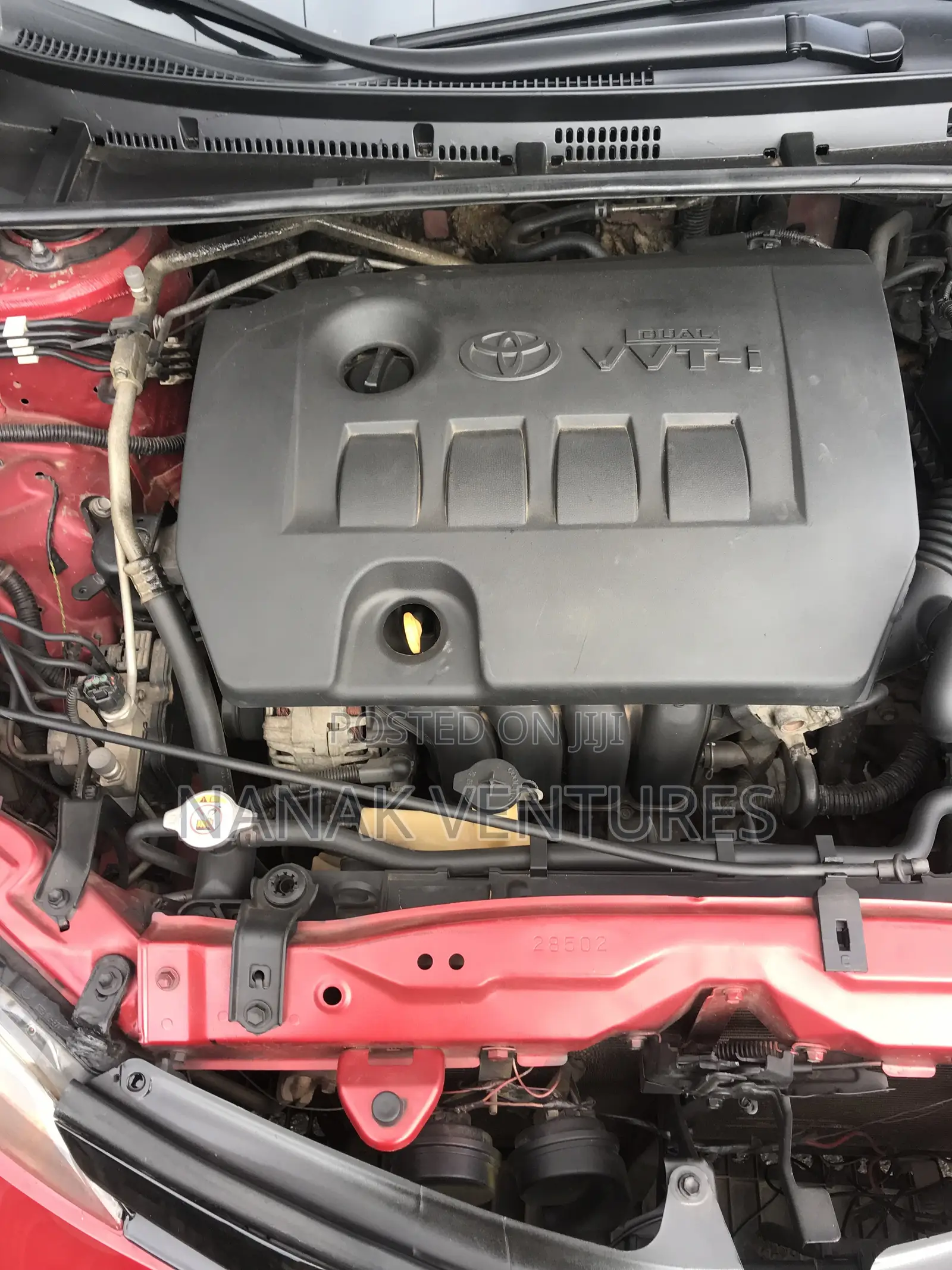 Toyota Corolla LE Eco (1.8L 4cyl 2A) 2019 Red