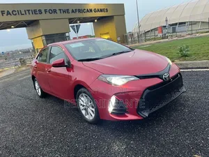 Toyota Corolla LE (1.8L 4cyl 2A) 2019 Red