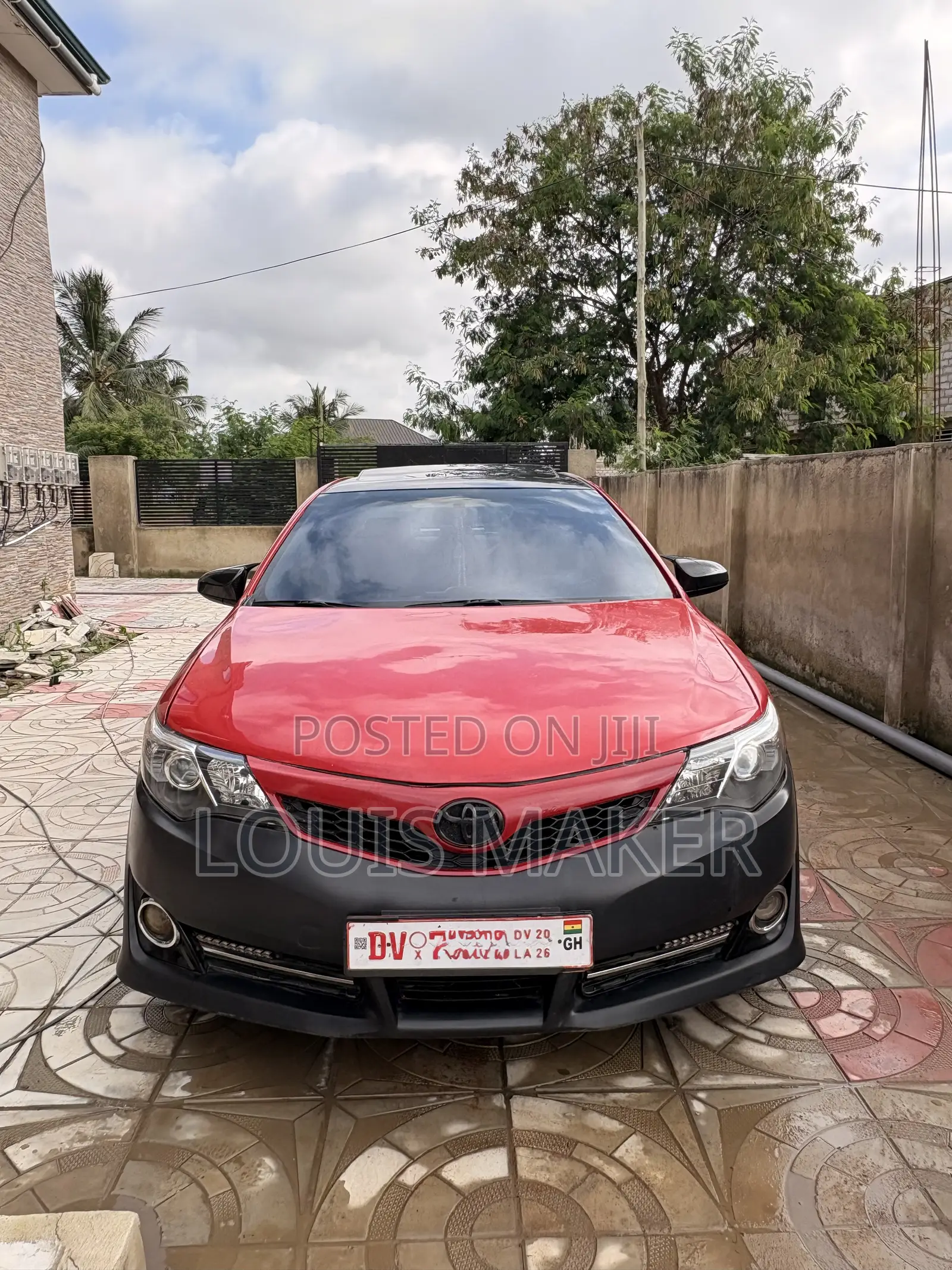 Toyota Camry SE 4dr Sedan (2.5L 4cyl 6A) 2012 Silver