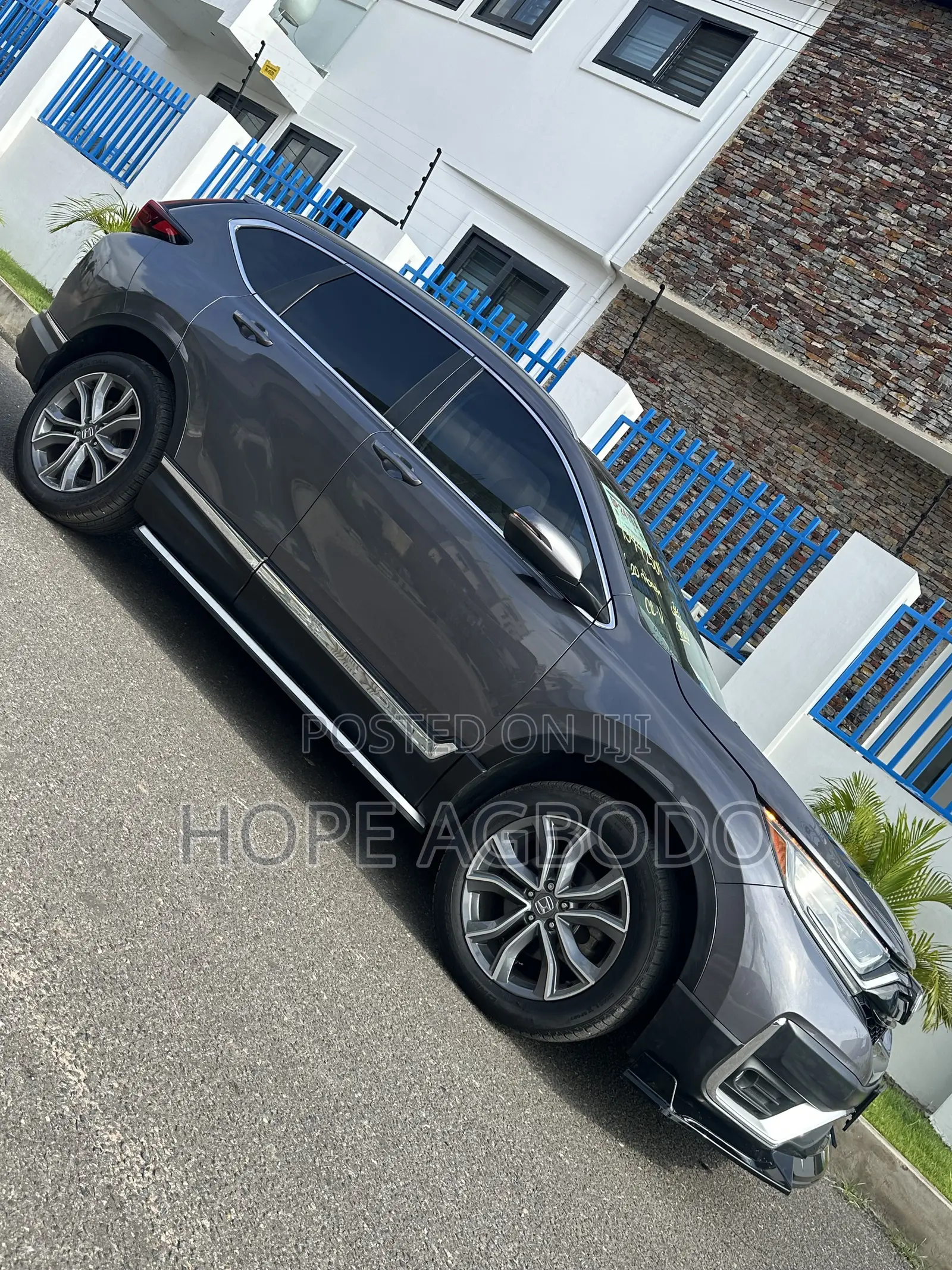 Honda CR-V Touring AWD 2020 Gray