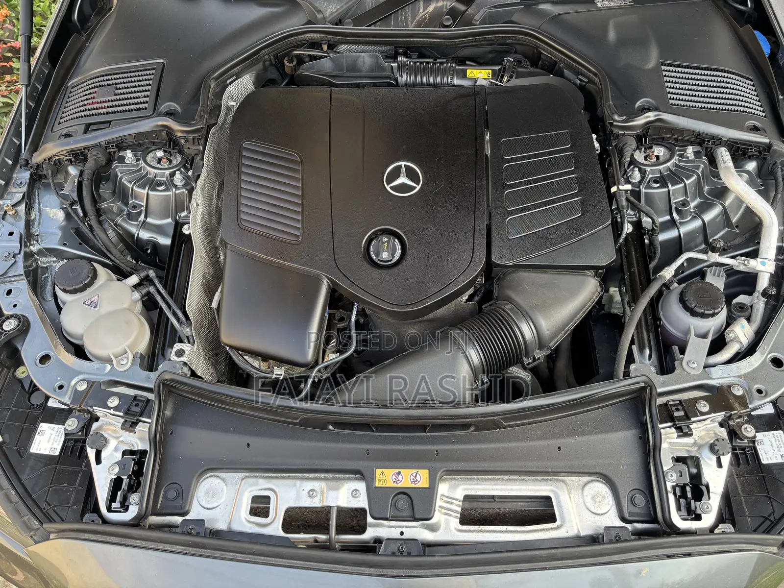 Mercedes-Benz C300 2022 Gray