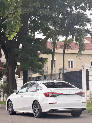 Honda Civic Touring 2022 White