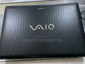 Laptop Sony VAIO VPC-EH15EN 6GB Intel Core i5 HDD 500GB