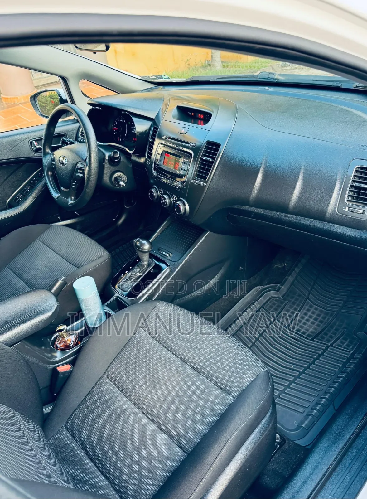 Kia Forte SX Hatchback 2017 White