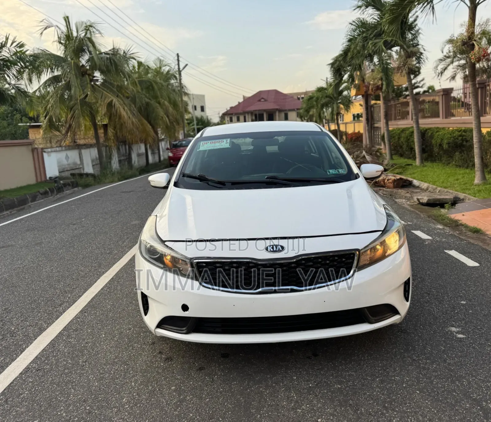 Kia Forte SX Hatchback 2017 White