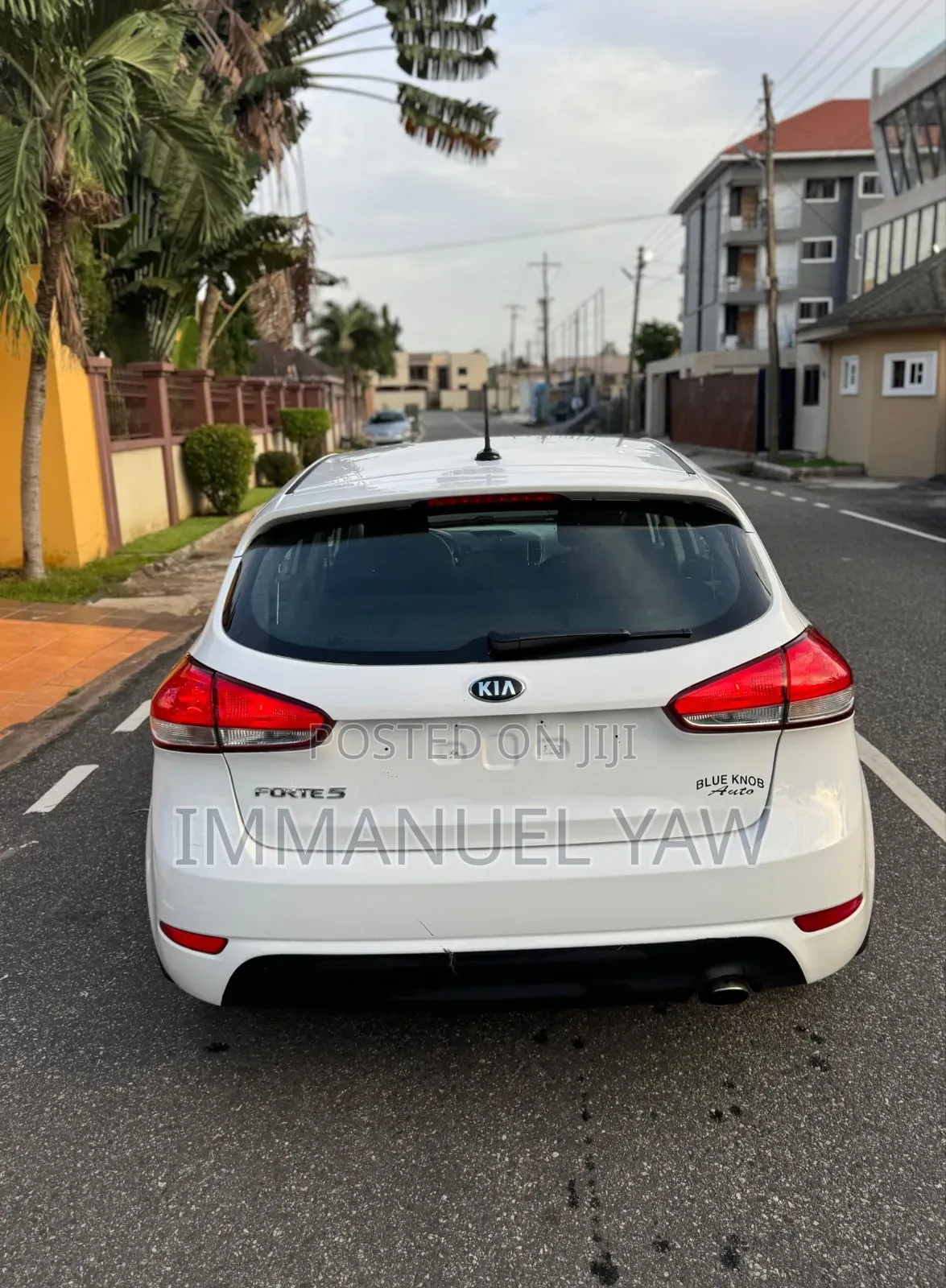 Kia Forte SX Hatchback 2017 White