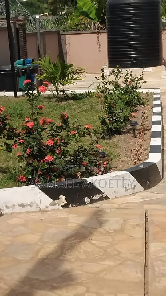 2bdrm Apartment in Cool Breeze Villa, Ho Municipal for rent