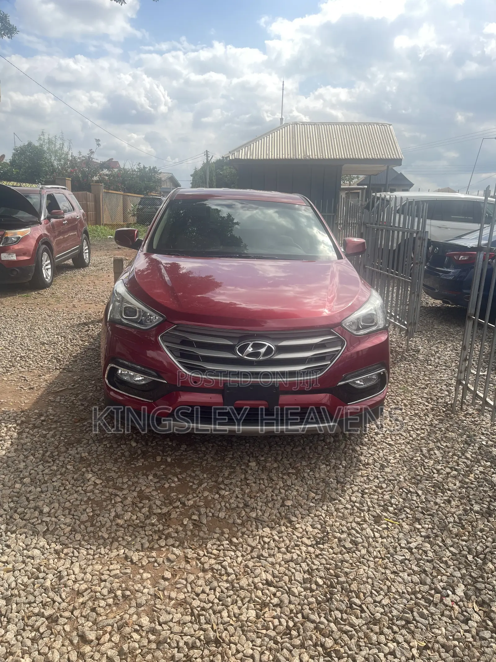Hyundai Santa Fe 2018 Red