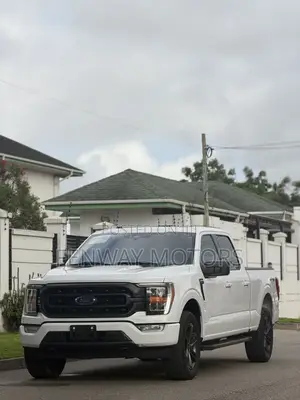 Ford F-150 XLT 2021 White