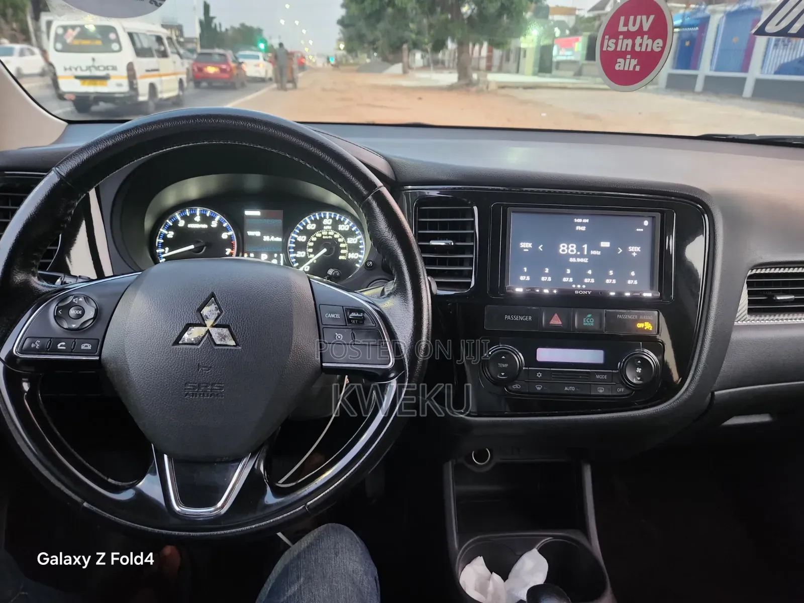 Mitsubishi Outlander 2016 Gray