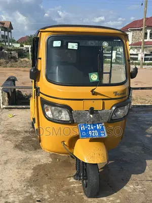 TVS King Deluxe Plus iTouch Start 2024 Yellow