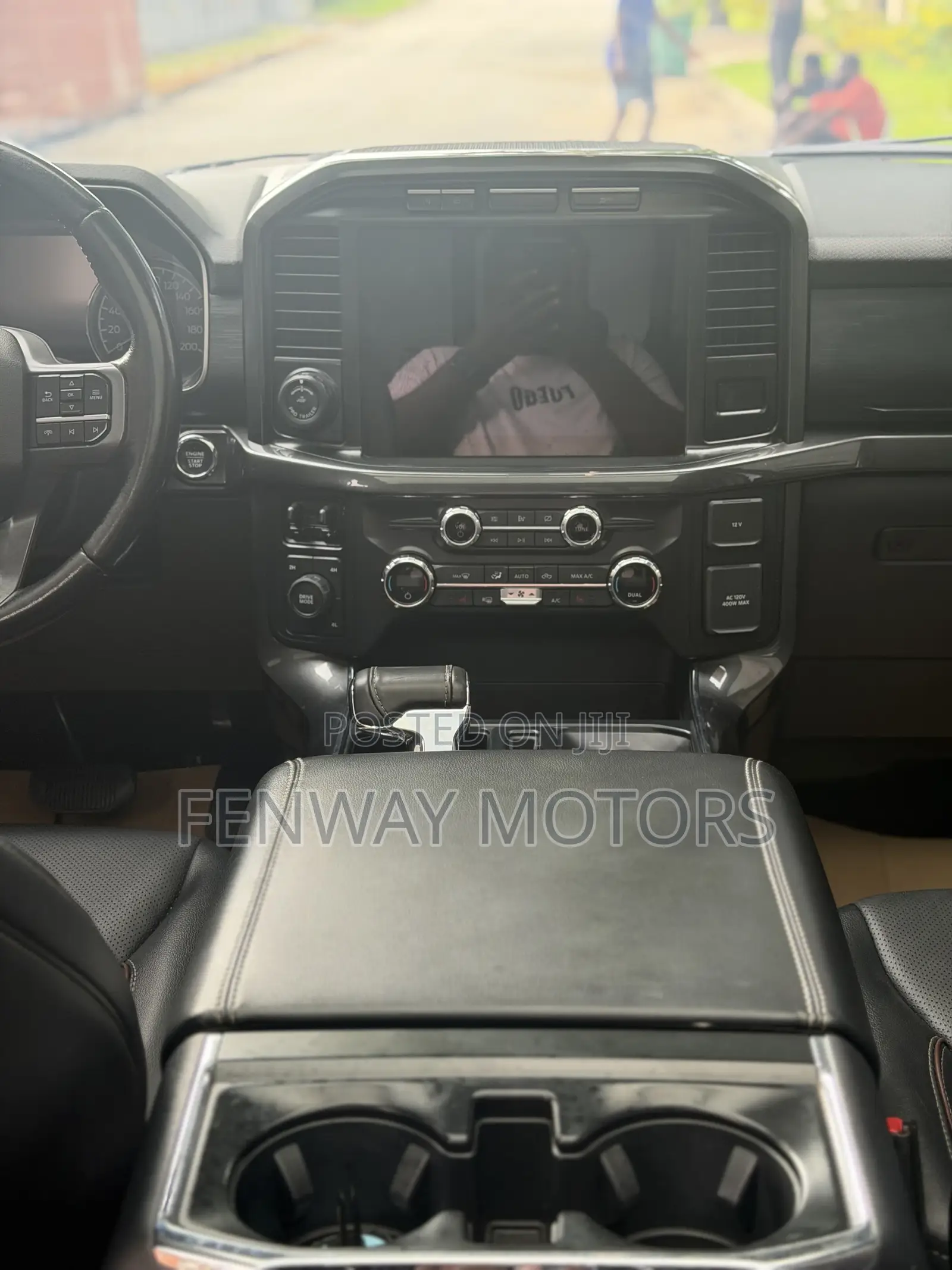 Ford F-150 XLT 2021 White