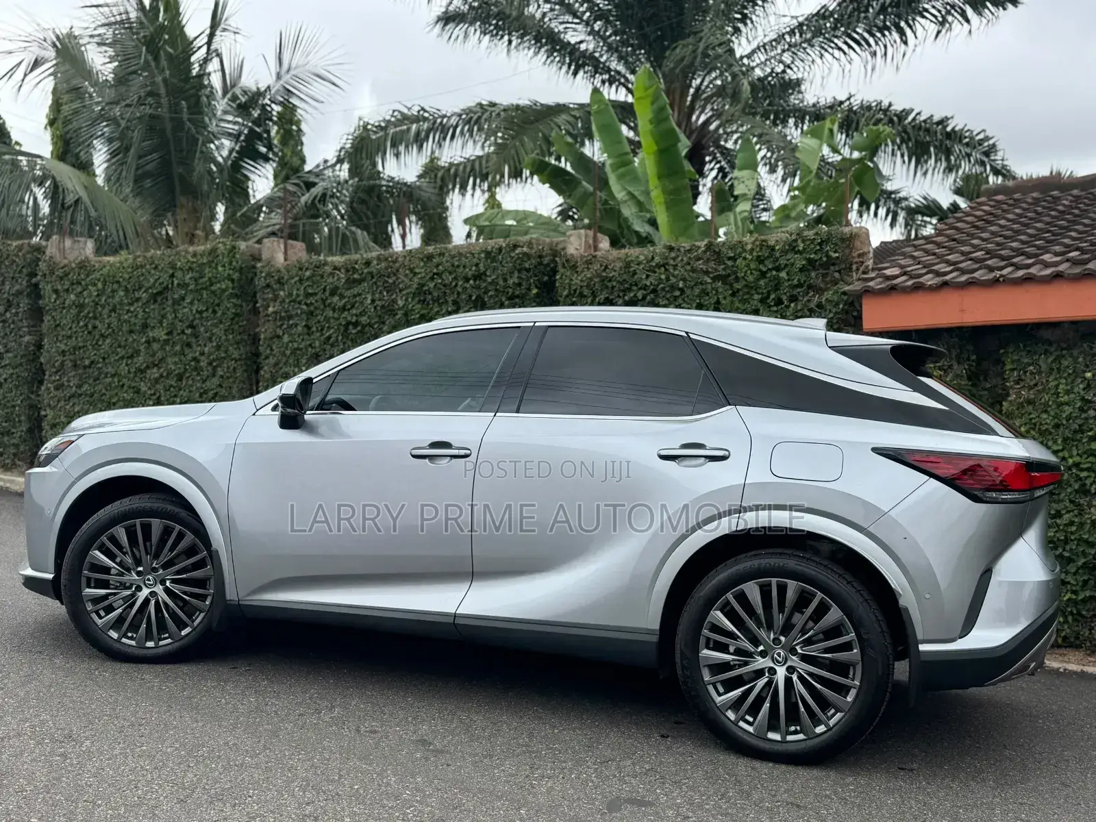Lexus RX 350h Premium Plus AWD 2025 Silver