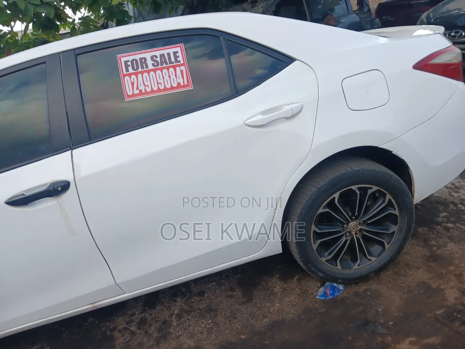 Toyota Corolla 2015 White