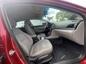 Hyundai Elantra Sport 2018 Red
