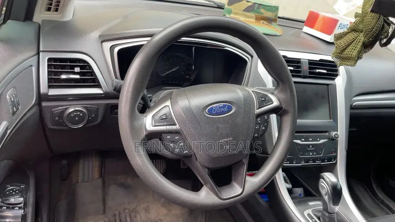 Ford Fusion SE 2013 Beige