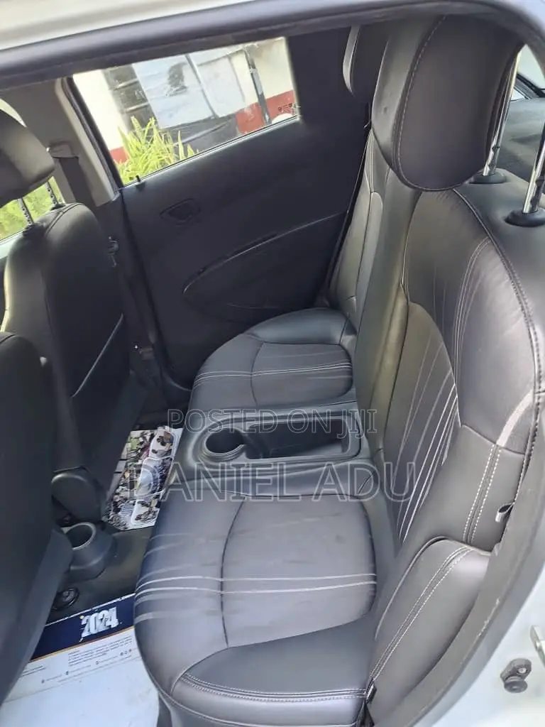 Chevrolet Spark 2015 White