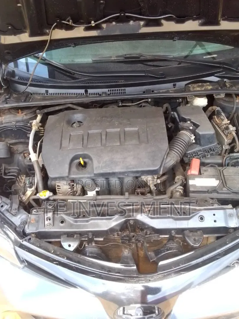 Toyota Corolla 2015 Gray