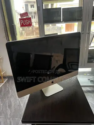 Desktop Computer Apple iMac 8GB Intel Core i5 HDD 500GB
