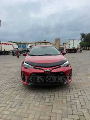 Toyota Corolla 2018 Red