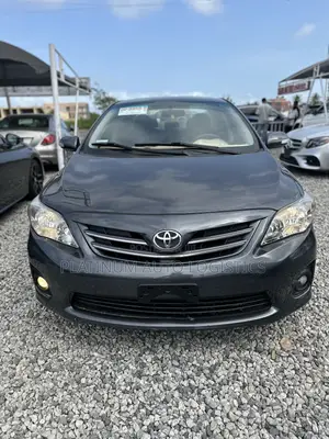 Toyota Corolla 2012 Gray