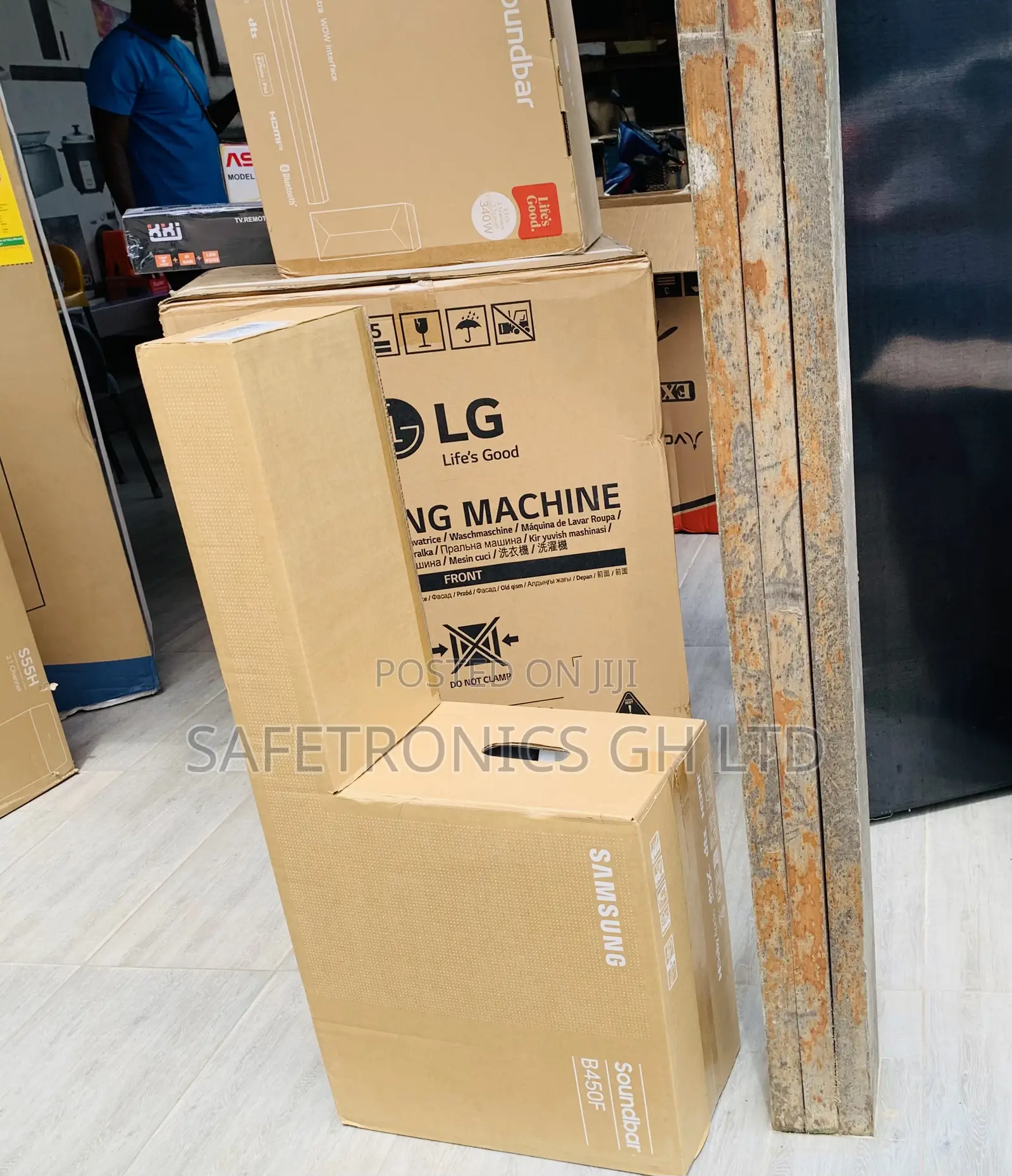 Authentic Sleek Samsung Hw-B450f 200w Soundbar