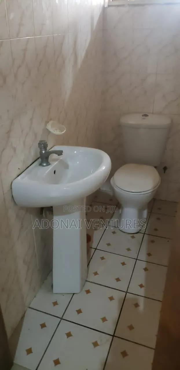 2bdrm Apartment in Sokoban Asaago, Kumasi Metropolitan for rent