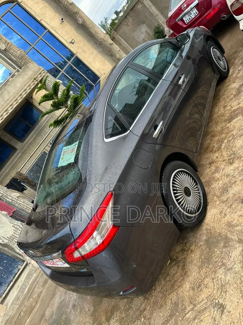 Nissan Sentra 2015 Gray