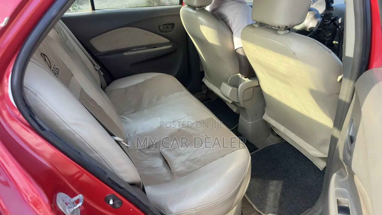 Toyota Belta 2010 Red