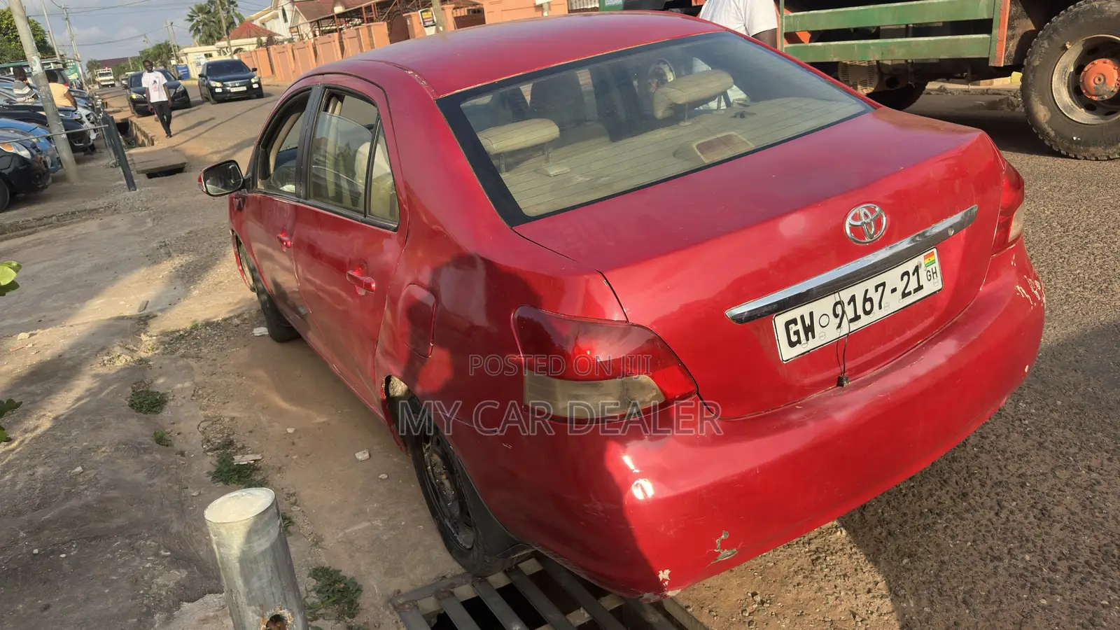 Toyota Belta 2010 Red