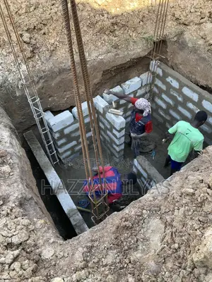 Manhole Block Laying Experts