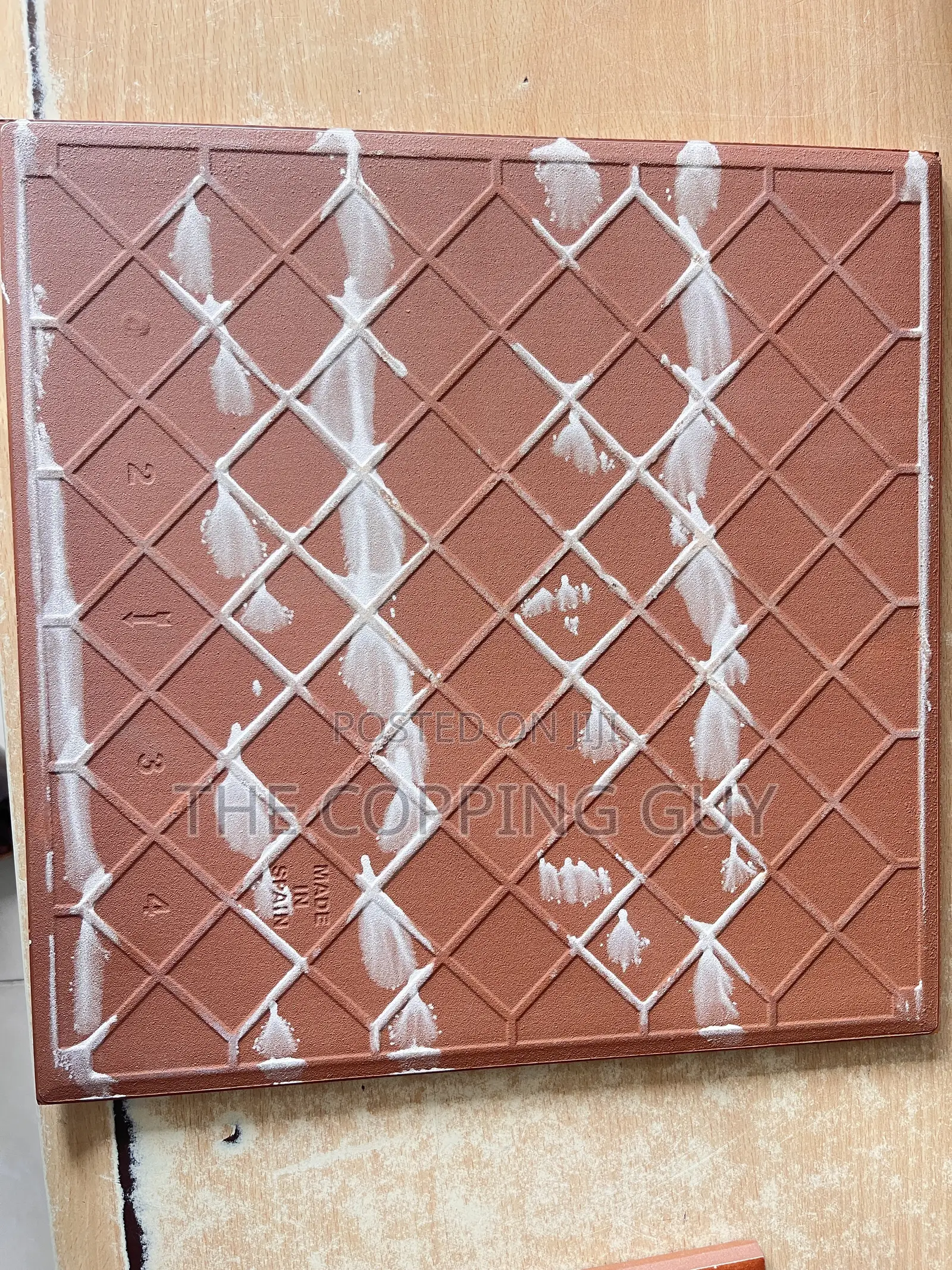 33*33 Terracotta (Spanish )
